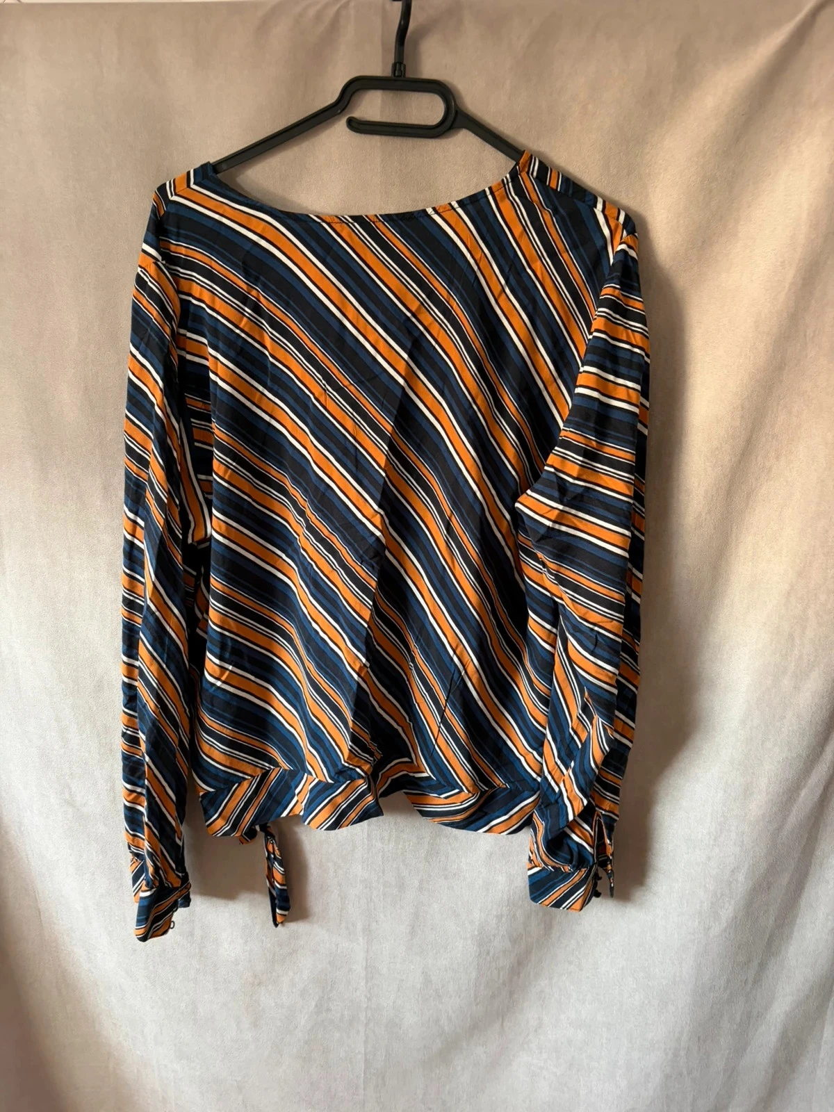Pretty blouse size 46 – photo 2